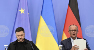 Зеленски, Макрон и Мерц изключиха възможността за предаване на украински територии на Русия