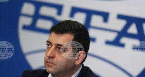 ИНТЕРВЮ
                                                                                                Търговията на дребно ще има особено отговорна роля през първия месец на 2026 г., каза изпълнителният директор на СМТ Николай Вълканов