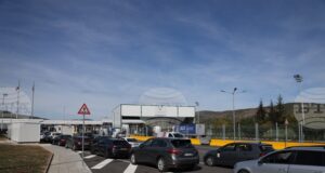 Интензивен е трафикът на граничните пунктове "Капитан Андреево" и "Калотина", съобщава "Гранична полиция"