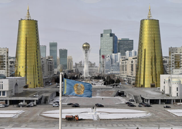 Казинформ: Казахстан залага на развитието на Афганистан чрез откриването на център на ООН, коментира местен експерт