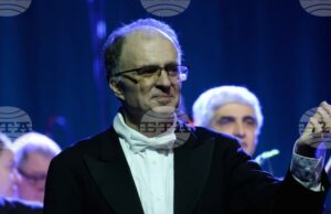 Маестро Найден Тодоров оглавява журито на конкурса за диригенти „Ференц Фричай“ в Унгария