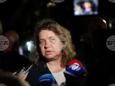ОБНОВЕНА Нека видим първо мотивите, каза председателят на парламента Наталия Киселова във връзка с намеренията за вот на недоверие