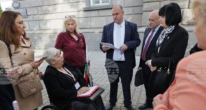 Пациентите с ТЕЛК вече могат да получават експертните си решения изцяло по електронен път, съобщават от "Информационно обслужване"