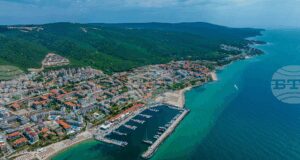 Посланикът на Дания ще открие в Свети Влас барелеф на Ханс Кристиан Андерсен