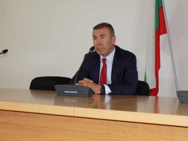 Правителството предложи кандидат за главен секретар: Кой е Мирослав Рашков?