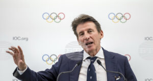 Президентът на Световната атлетика Себастиан Коу вярва, че всички спортистки на шампионата в Токио ще са преминали генетични тестове