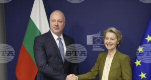 Премиерът Росен Желязков и председателят на Европейската комисия Урсула фон дер Лайен ще посетят ВМЗ - Сопот