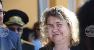При споделена отговорност, когато правителството и президентът имат различни визии как да се развиват дадени сектори, е нормално да има противоречия, каза Наталия Киселова