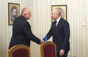 Радев и Борисов в съревнование кой да си припише инвестицията „Райнметал“. Защо е важна?