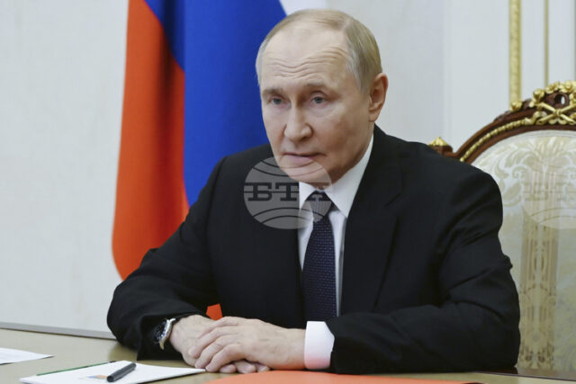 Руският президент Владимир Путин започва днес посещението си в Китай