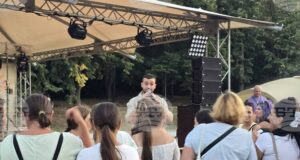 С концерт на Вениамин и "Трибуна на младите" бе отбелязан Международният ден на младежта в Добрич