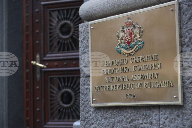 Свикването на извънредна парламентарна комисия за проблема с безводието е популизъм и опит за прехвърляне на отговорността, смятат от ПП-ДБ