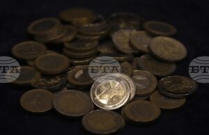 След въвеждане на еврото от 1 януари: Как ще се плащат задълженията за акциз към Агенция "Митници"