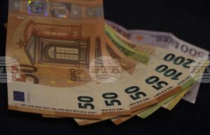 Спестяванията на нидерландците достигнаха рекордните 517 милиарда евро, по данни на централната банка