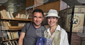 Срещите имат смисъл, когато се случват неочаквани неща, казва пред БТА поетесата Даниела Иванова-Найберг