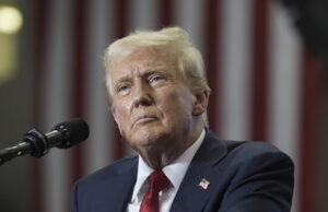 Тръмп предложи помощ на Индия след самолетната катастрофа