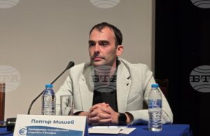 Ключов аргумент за присъединяването на България към еврозоната е увеличението на доходите, каза във Враца експерт от КНСБ