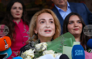 Антоанета Стефанова остава в челото на класирането при жените на Големия швейцарски турнир на ФИДЕ след реми с Катерина Лагно