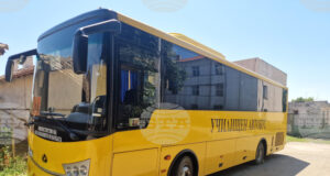 Близо 1000 училищни автобуса са проверени от Изпълнителна агенция „Автомобилна администрация“, съставен е един акт