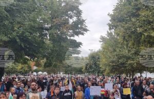 Близо два часа продължи поредният протест срещу безводието в Плевен