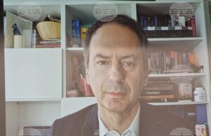 Българският разследващ журналист Христо Грозев получава наградата „Журналист на годината“ на фестивала „Награда Европа“ в Берлин.