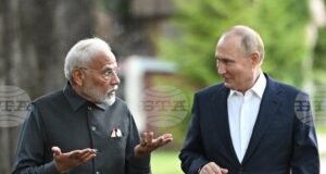 Владимир Путин поздрави в телефонен разговор Нарендра Моди по повод 75-ия му рожден ден