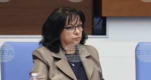 Второто и третото плащане по ПВУ са от решаващо значение за изпълнението на Бюджет 2025, каза финансовият министър Теменужка Петкова