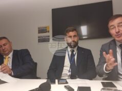 Във въздушното пространство на Полша са навлезли най-малко 21 дрона, всички до един със снаряжение от Русия и Беларус, каза Андрей Новаков