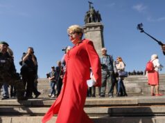Външно се престраши и поиска от Митрофанова Русия да спре провокациите срещу НАТО и атаките в Украйна
