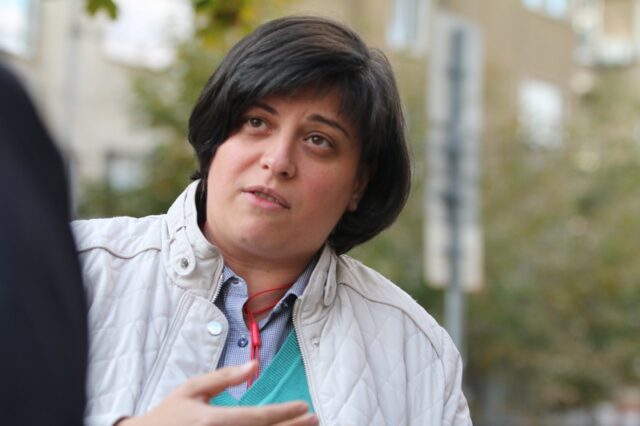 Диана Русинова за ДЕБАТИ:  Не е модерно да спазваш правилата, модерно е да си бандит
