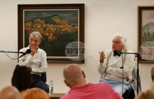 Доц. Георги Лозанов представи в Созопол книгата „Бяло и черно“ на проф. Коста Костов
