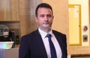 Екипи на Министерството на енергетиката ще следят от следващата седмица ремонта на топлопроводите в столичния квартал "Дружба 2", съобщи министър Жечо Станков