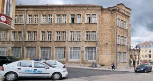 Загасен е пожар в тежкотоварен автомобил в Ришкия проход, съобщи говорителят на ОД на МВР в Шумен