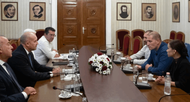 Защо президентът удари по ВМЗ-Сопот в навечерието на инвестицията на „Райнметал“