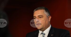 Издадени са около 200 акта за нарушения на тежкотоварни автомобили по Закона за автомобилните превози, каза заместник-министър Димитър Недялков