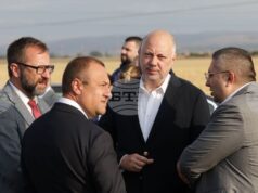 Имаме нужди от предвидимост и изпълняемост на всички инфраструктурни проекти, заяви Росен Желязков при откриването на последния участък от АМ "Европа"