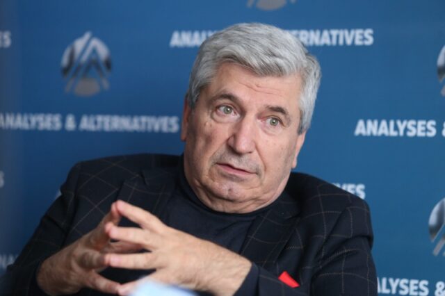 Илиян Василев