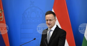 МТИ: Унгария няма друг избор, освен да купува руски петрол, заяви министър Сиярто