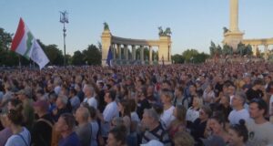 Недоволство в Унгария: Мащабни протести в Будапеща срещу премиера Виктор Орбан и политическата му политика