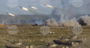 Снимка, на която е запечатан момент от ученията на Русия и Беларус "Запад 2021",