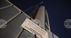 ОБНОВЕНА МВР и пожарната извършват аварийна спасителна операция на две непълнолетни деца в София