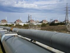 Пожарът в съоръженията за съхранение на гориво на Запорожката атомна електроцентрала е потушен, съобщи РИА Новости