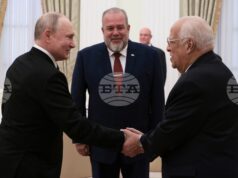 Почина кубинският вицепремиер Рикардо Кабрисас