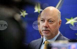 Правителството няма намерение да увеличава данъчно-осигурителната тежест, заяви министър-председателят Росен Желязков