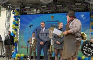 С пържене на картофи, духова музика и забавления за най-малките Самоков отбеляза тазгодишния Фестивал на самоковския картоф