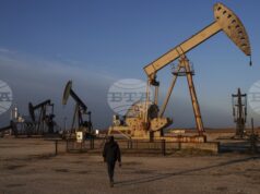 Сирия изнесе 600 000 барела тежък суров петрол от пристанището в град Тартус, което е първият официален износ на нефт от 14 години
