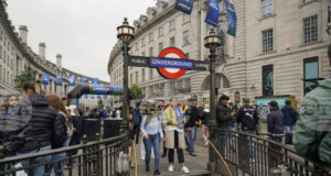Служителите на метрото в Лондон започват стачка