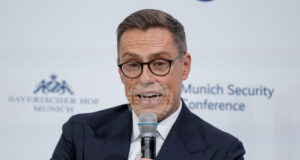 Финландският президент вижда напредък по подкрепяните от САЩ гаранции за сигурност за Украйна
