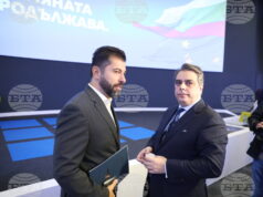 Форумът на „Продължаваме Промяната“: Битка за обновление и срещу всички