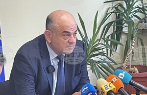 Цената на потребителската кошница запазва стойността си от 98 лева, съобщи председателят на ДКСБТ Владимир Иванов
